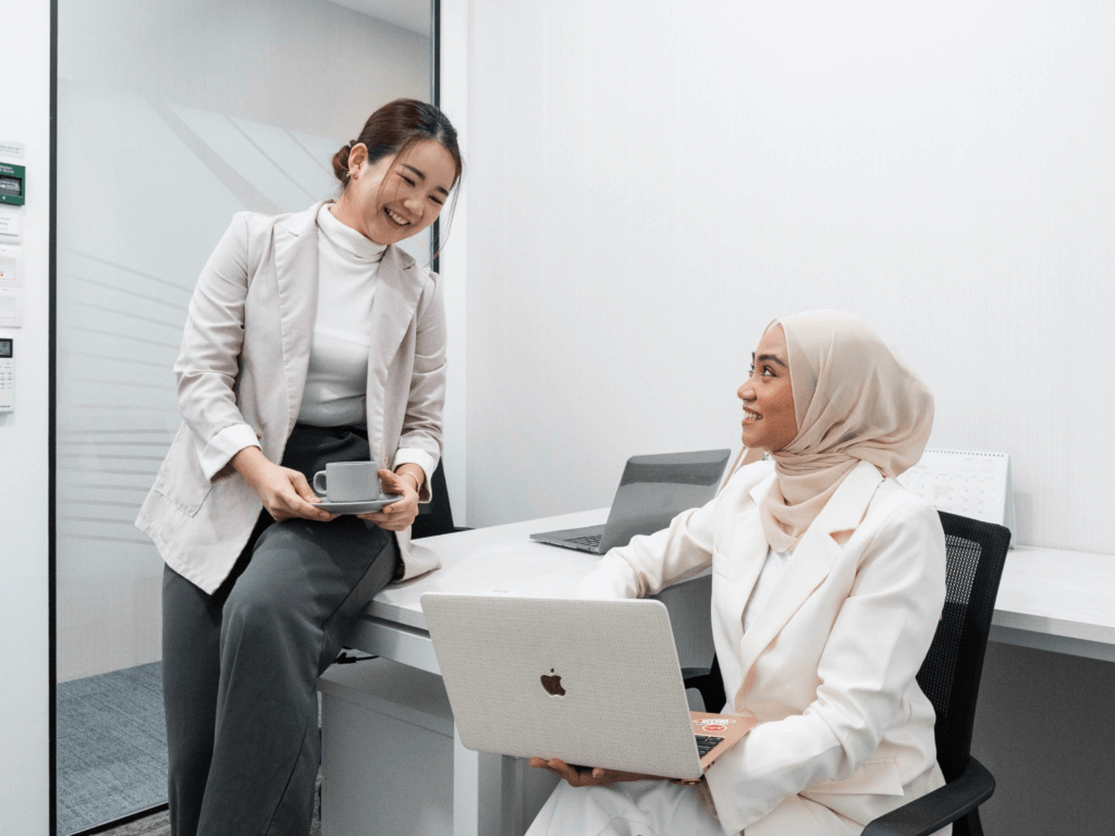 The Rise of “Third Places”: Blurring the Line Between Home, Office, and Coworking Spaces 4 Image Credibility and the Power of First Impressions